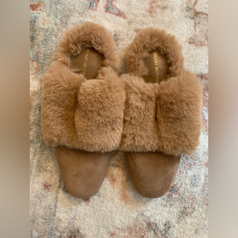 Brand new Stuart Weitzman Edie Slippers